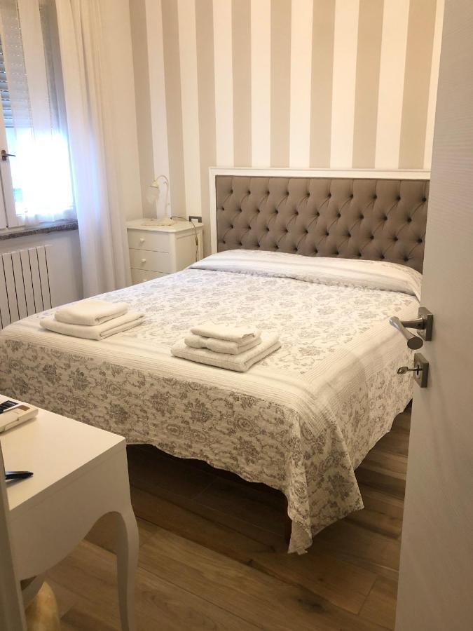 La Rosa Bianca Bed & Breakfast Роцано Екстериор снимка
