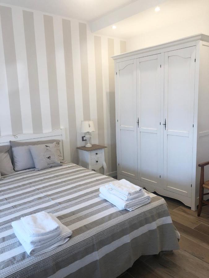 La Rosa Bianca Bed & Breakfast Роцано Екстериор снимка